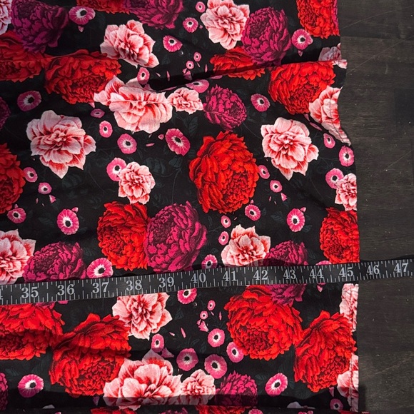 Old Navy Dark Floral Tiered Midi Dress With Pockets Size XL - Picture 8 of 8